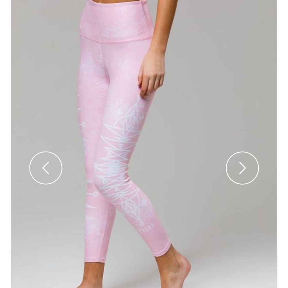 Onzie HIGH RISE MIDI LEGGING BLUSH TRIBE